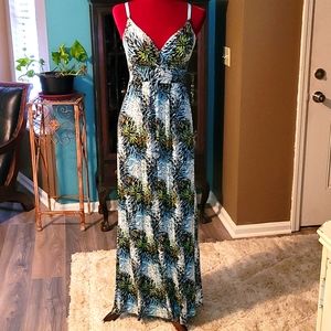 New Directions Maxi Dress Size-Small
